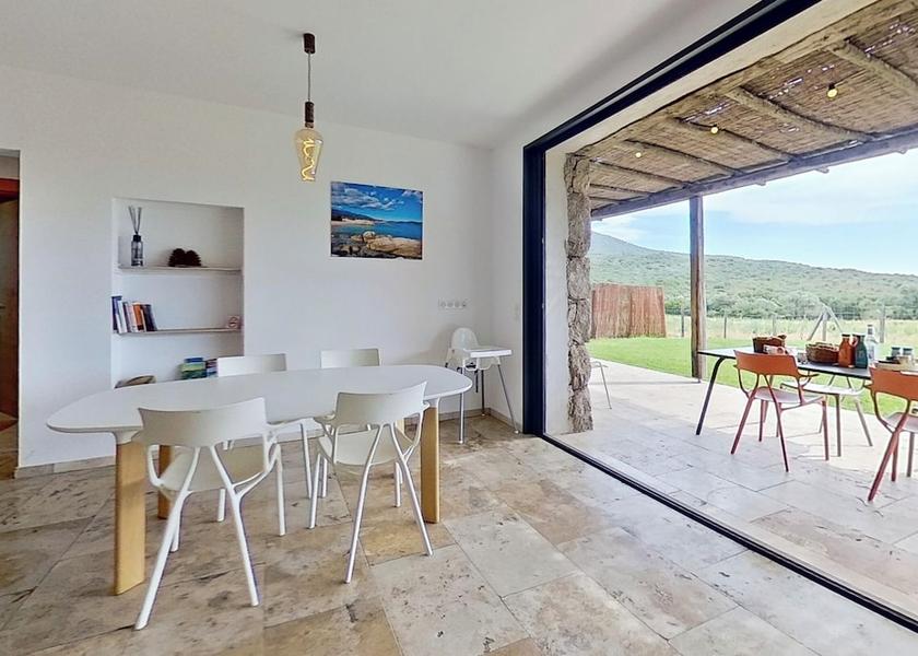 Corsica Figari Dining