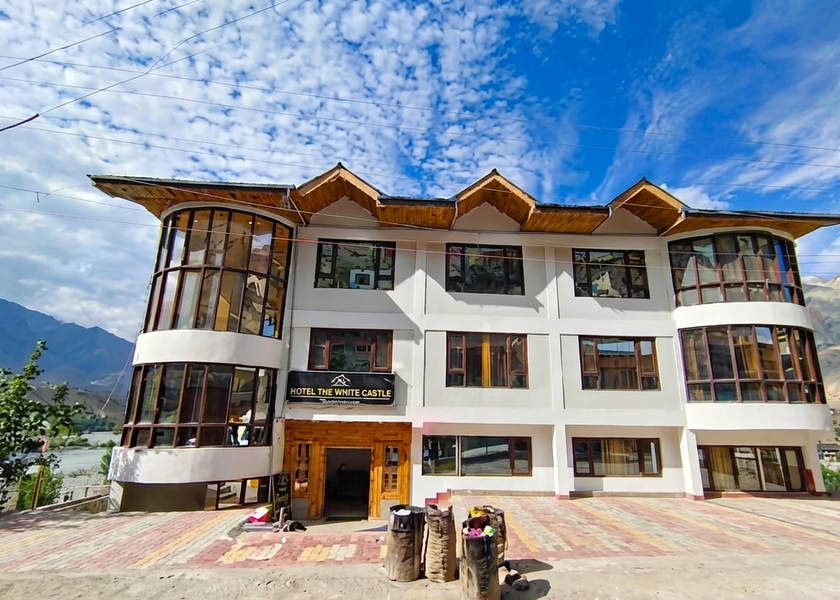 Ladakh Kargil Hotel Exterior