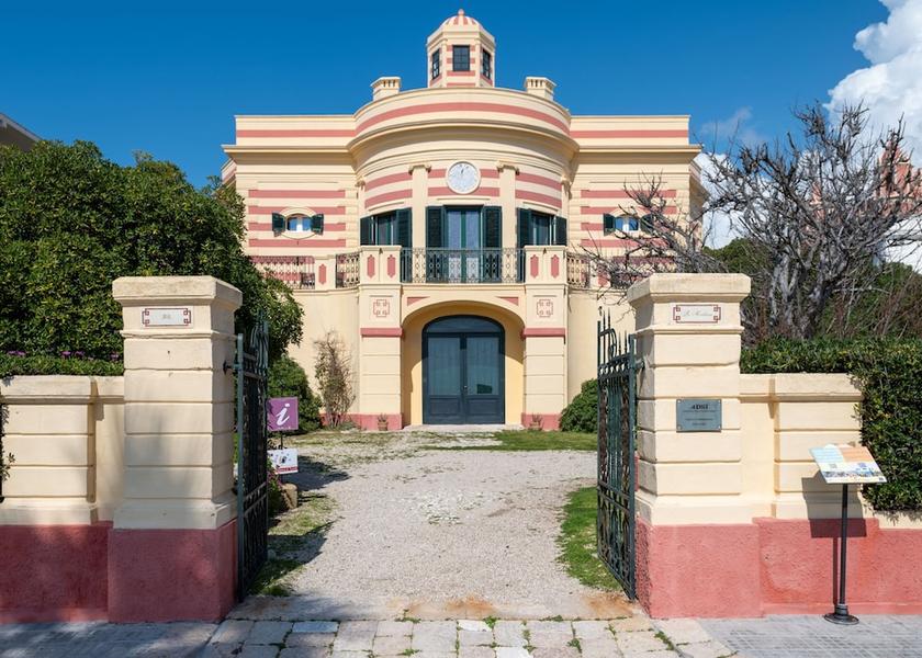 Puglia Castrignano del Capo Front of property