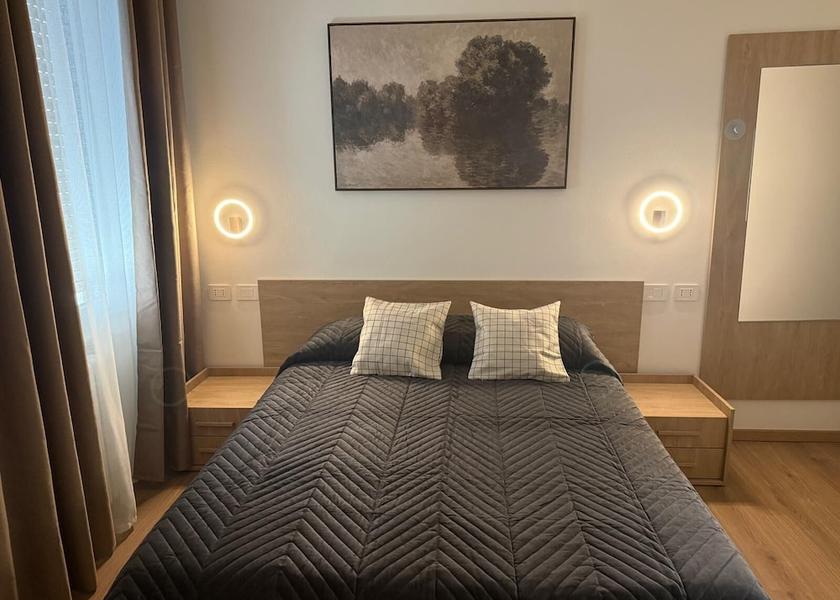 Tuscany Siena Room