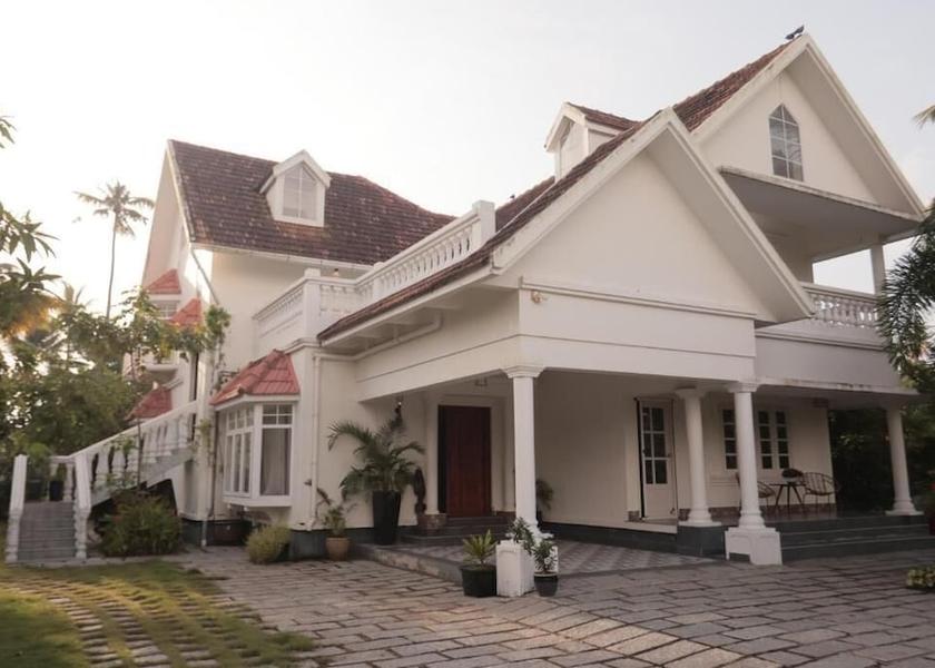 Kerala Cherthala Exterior