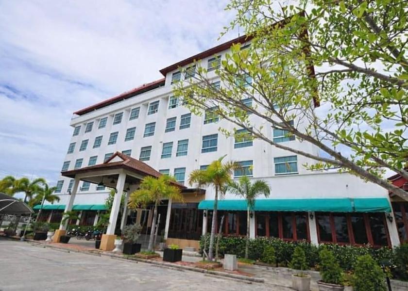 Suphan Buri Province Suphan Buri Exterior