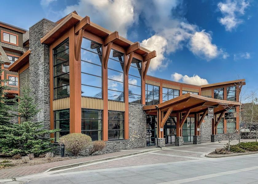 Alberta Canmore Exterior