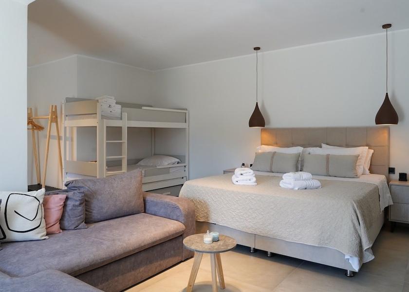 Central Greece Skiros Room