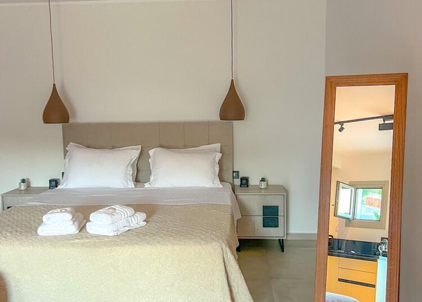 Central Greece Skiros Room