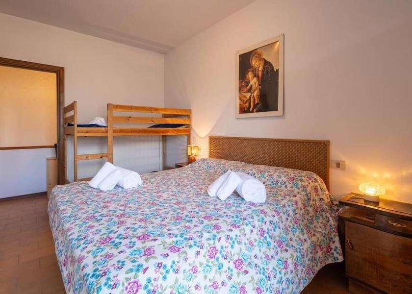 Tuscany Massa Room
