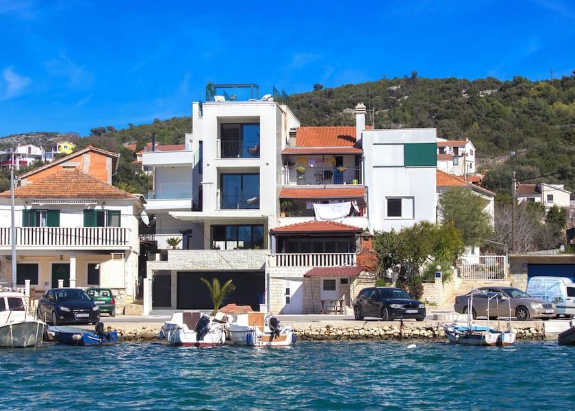 Split-Dalmatia Marina Building design
