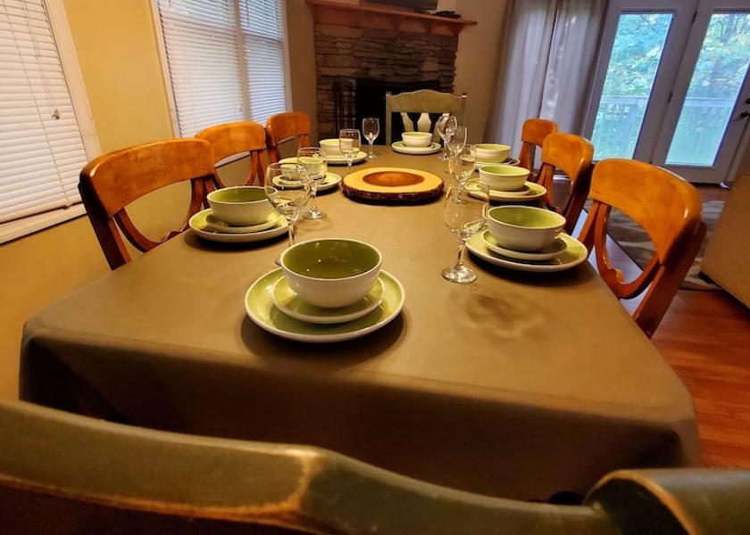 Tennessee Gatlinburg In-room dining