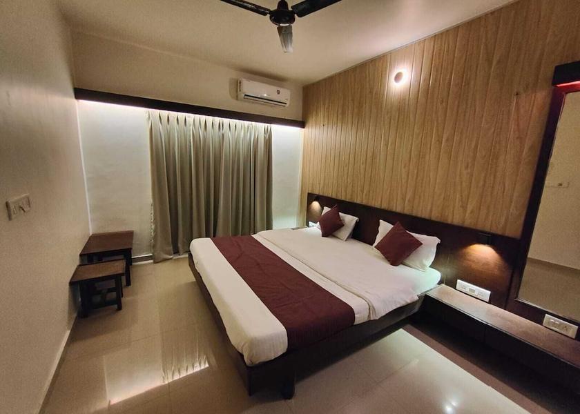 Gujarat Saputara Room