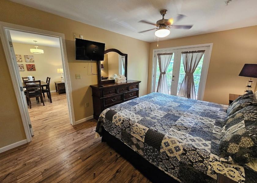 Tennessee Gatlinburg Room