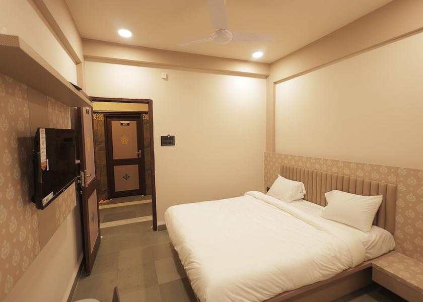 Gujarat Valsad Room