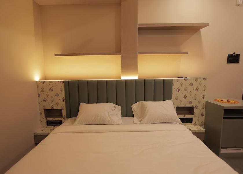 Gujarat Valsad Room