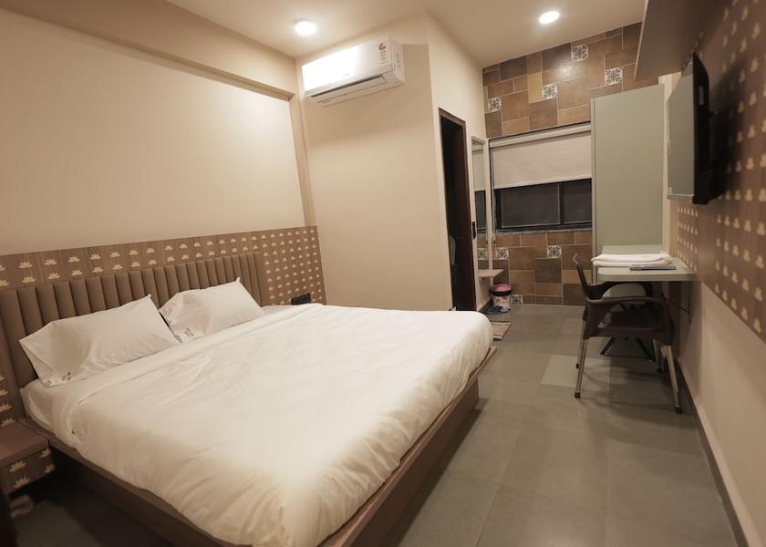 Gujarat Valsad Room