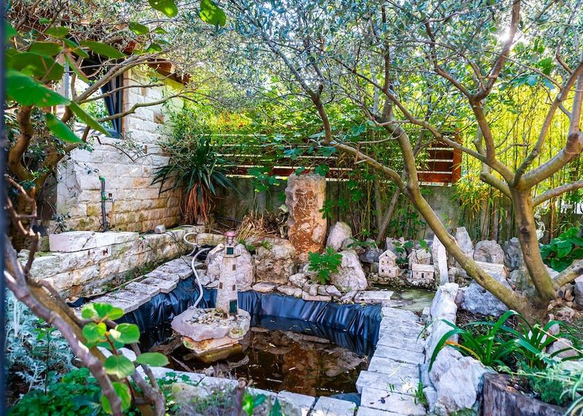 Sibenik-Knin Sibenik Garden