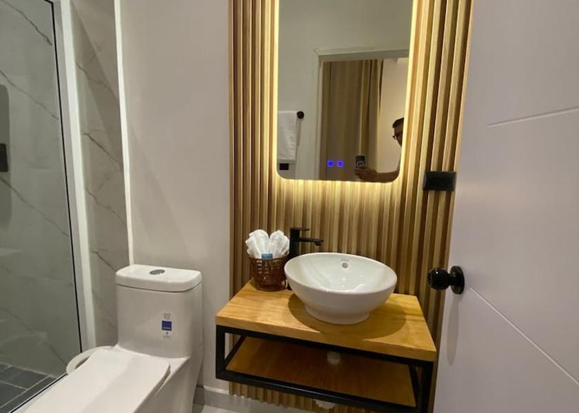 Cortés San Pedro Sula Bathroom