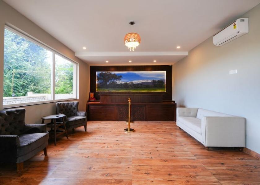 Himachal Pradesh Palampur Living area