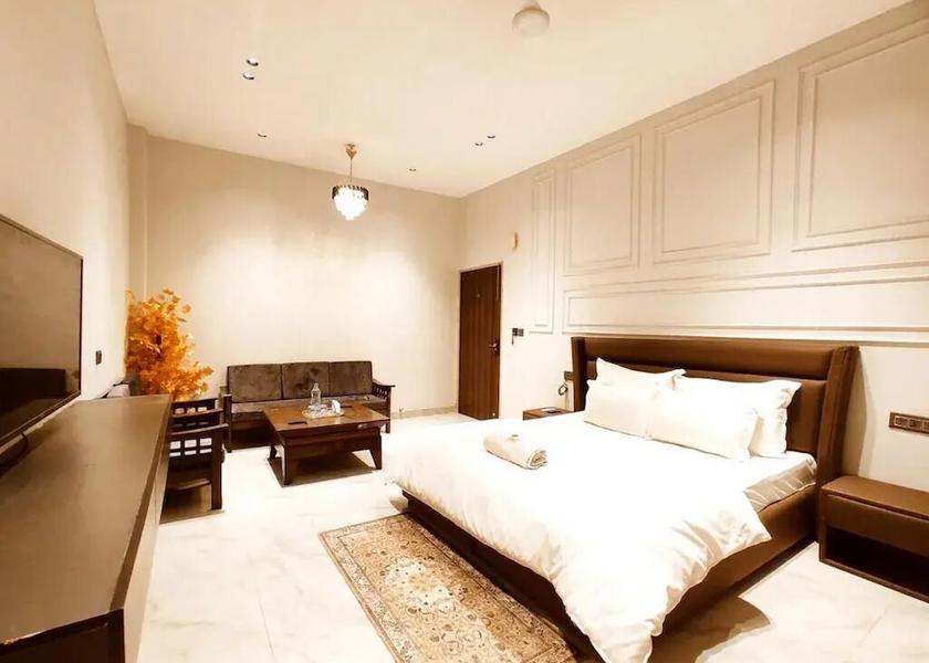 Punjab Khanna Room