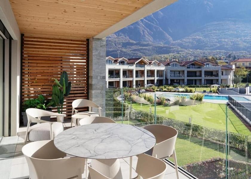 Lombardy Colico Outdoor dining