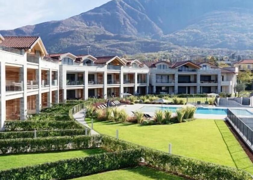 Lombardy Colico Property grounds