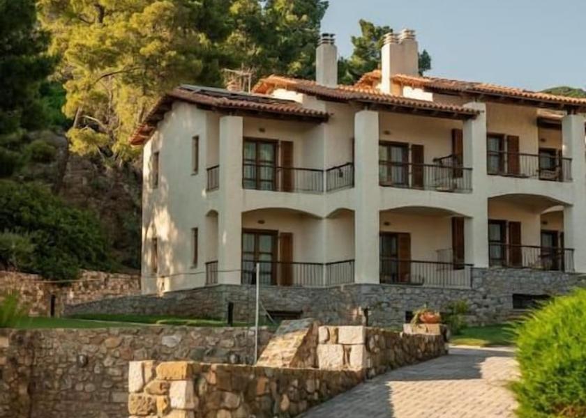 Central Greece Mantoudi-Limni-Agia Anna Exterior
