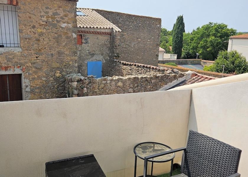 Occitanie Lezignan-Corbieres Balcony