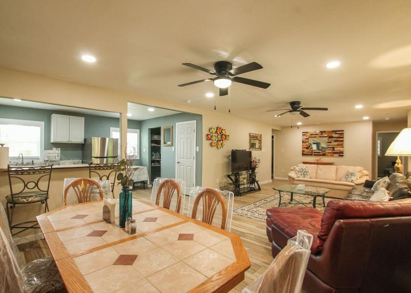 Florida Jasper Interior