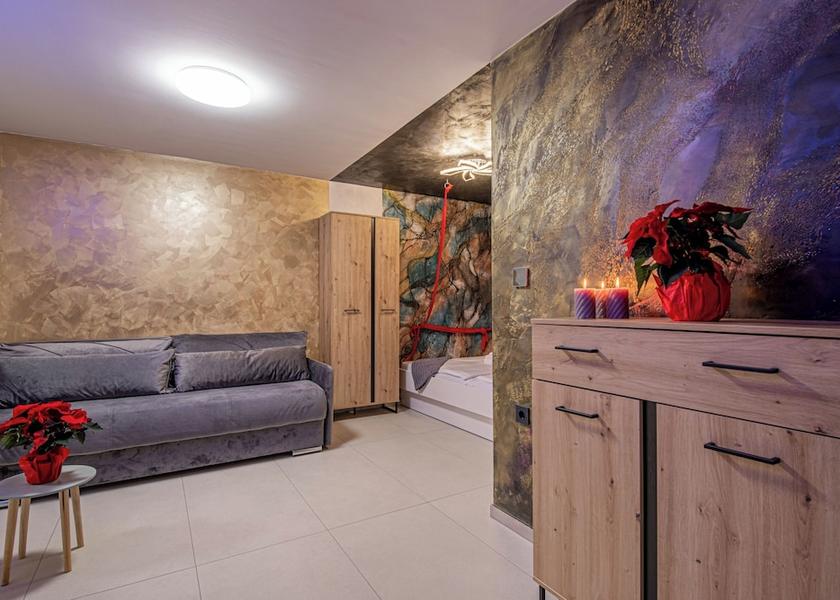  Trebnje Room