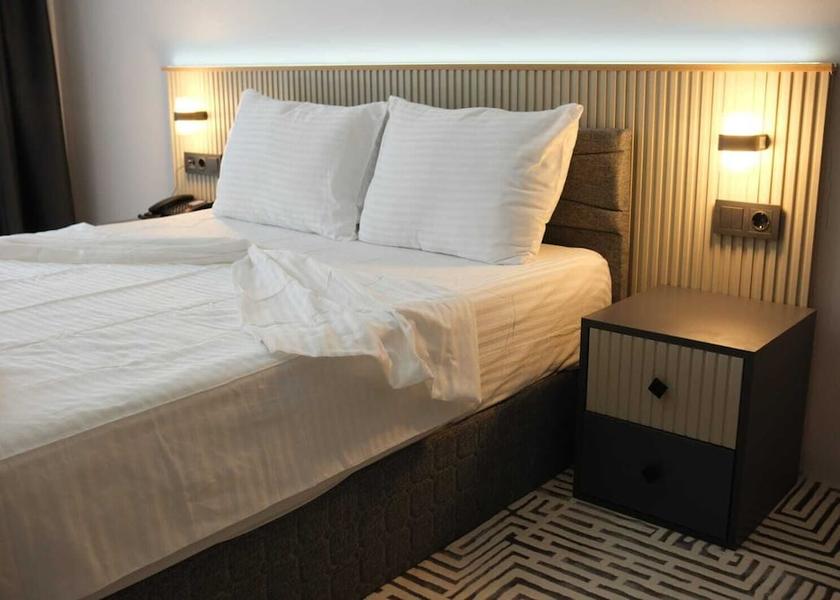 Aydin Aydin Room