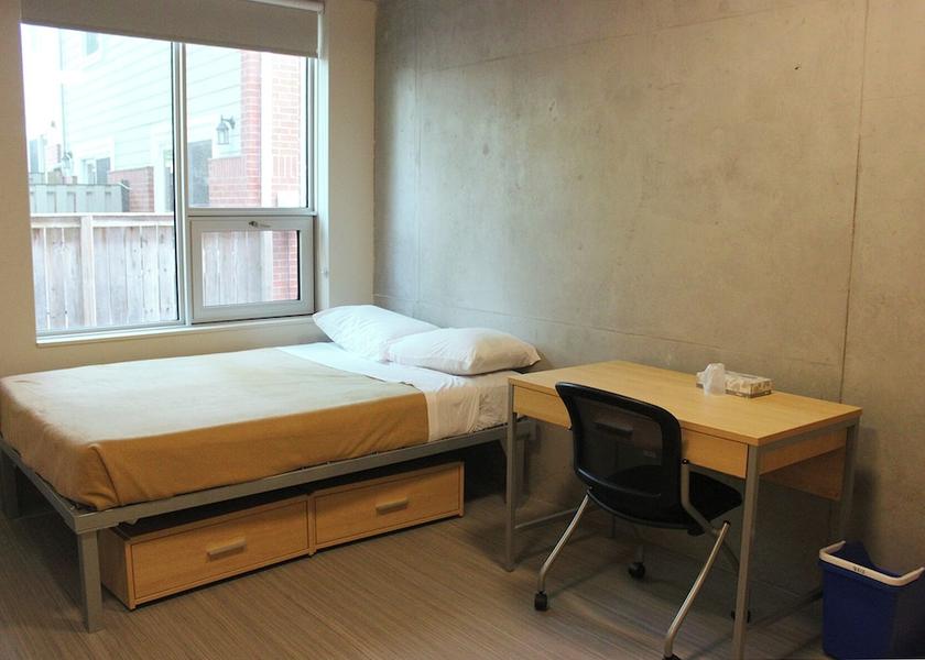 Ontario Ottawa Room