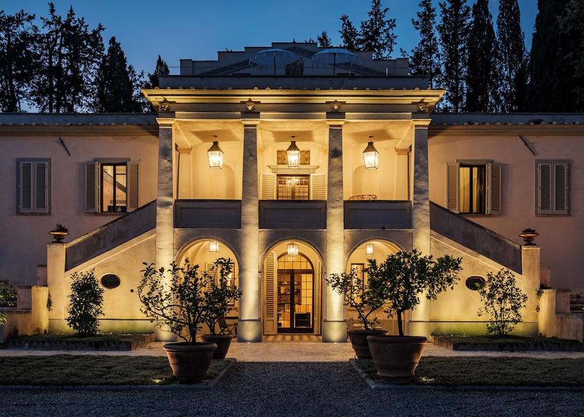 Tuscany Castellina in Chianti Front of property