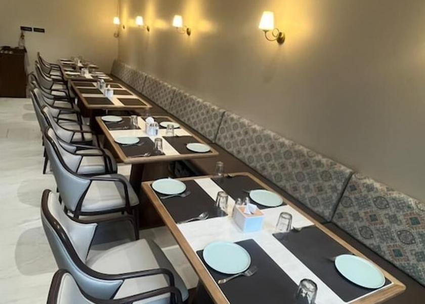 Maharashtra Akola Restaurant