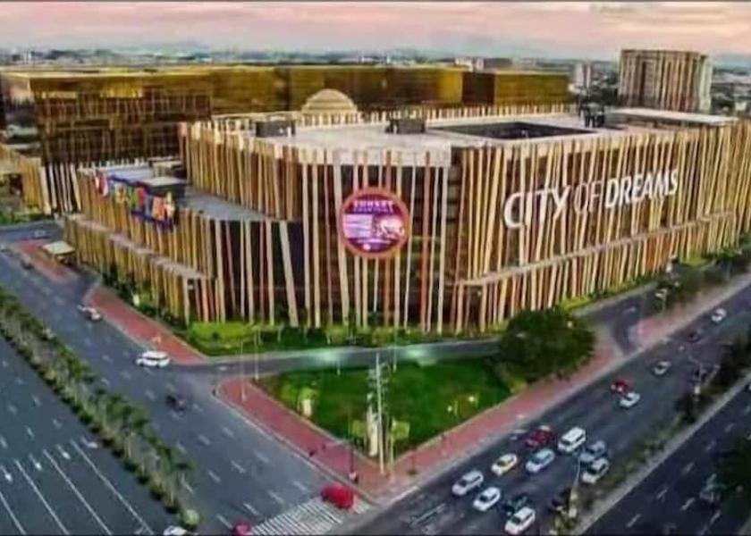  Pasay Front of property