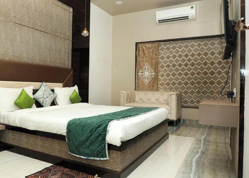 Maharashtra Chandrapur Room