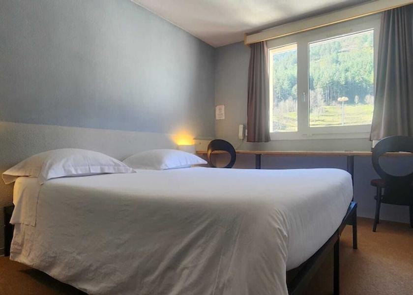 Occitanie Florac Room