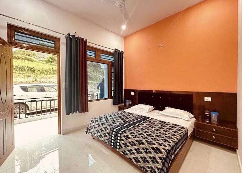 Uttarakhand Kedarnath Room