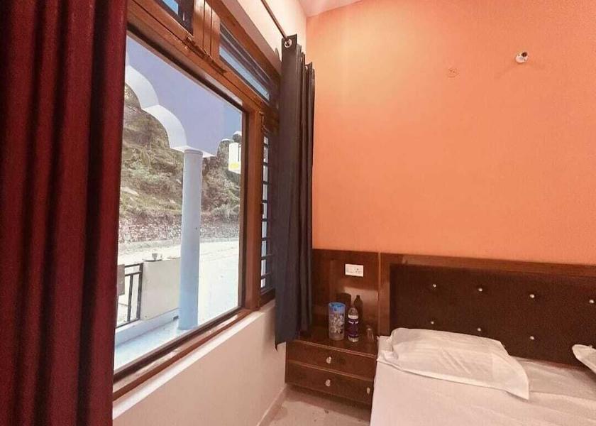 Uttarakhand Kedarnath Room