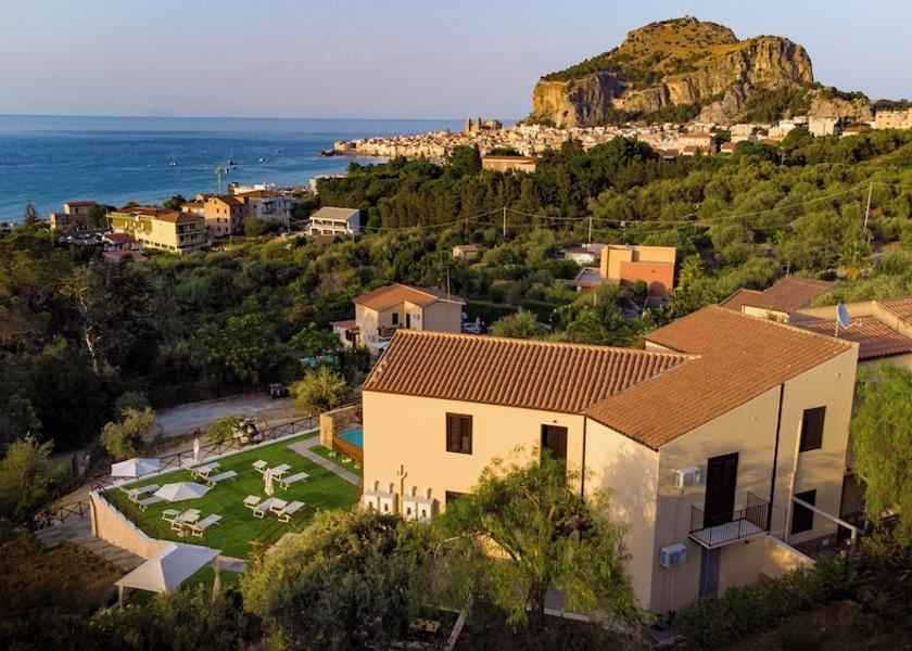 Sicily Cefalù Exterior