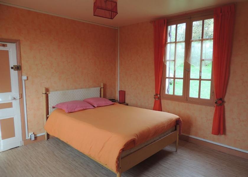 Nouvelle-Aquitaine Thiviers Room