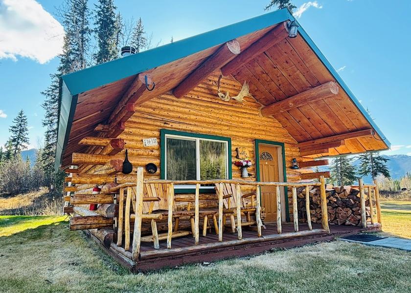 Alaska Tok Exterior