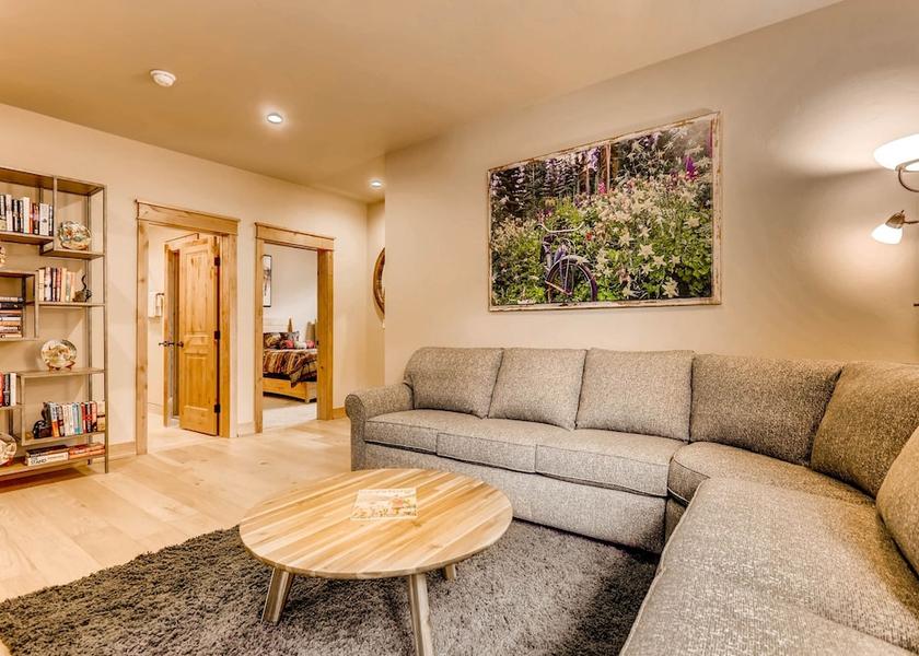 Colorado Keystone Living area