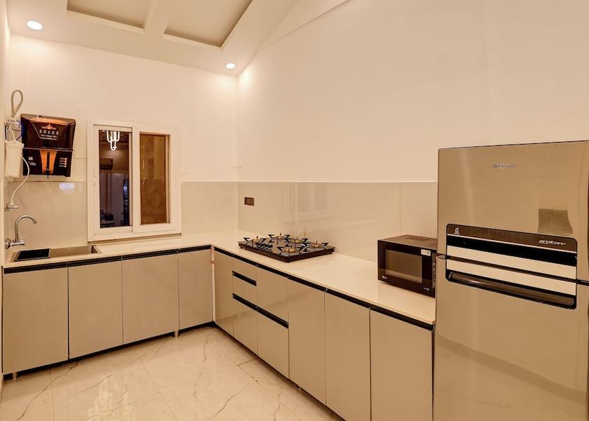 Uttar Pradesh Noida Private kitchen