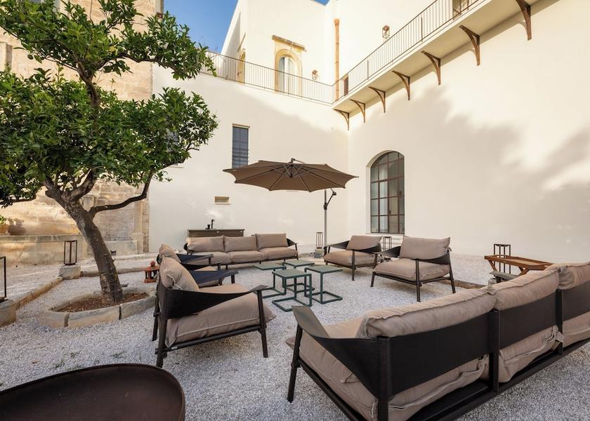 Puglia Cannole Exterior