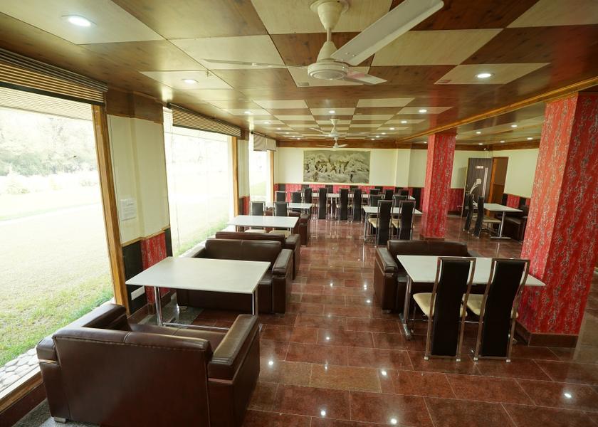 Himachal Pradesh Kufri Hotel View