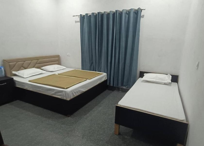 Uttarakhand Gangotri Room