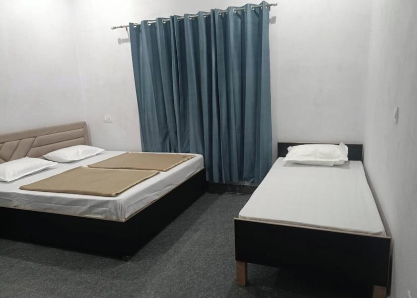 Uttarakhand Gangotri Room