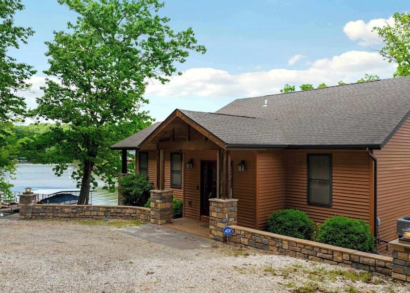 Missouri Sunrise Beach Exterior