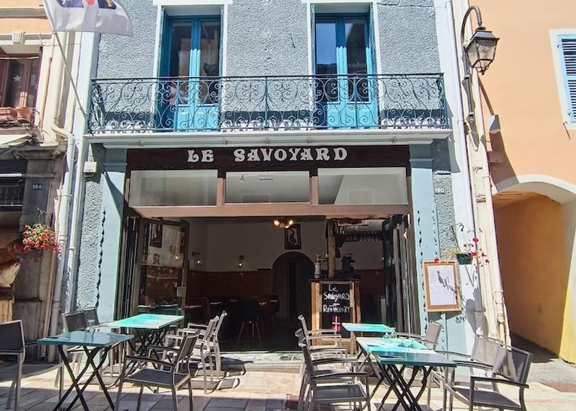 Auvergne-Rhône-Alpes Bourg-Saint-Maurice Outdoor dining