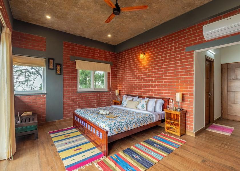 Himachal Pradesh Kasauli Room