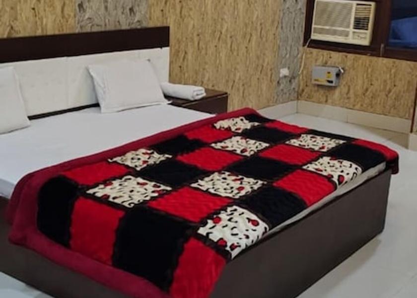 Uttar Pradesh Mainpuri Room