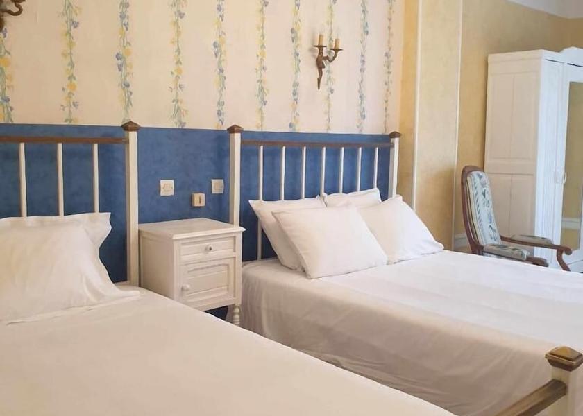 Grand Est Contrexéville Room